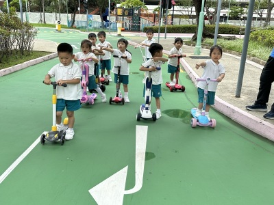 參觀交通安全城Visit to Road Safety Town